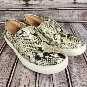 TIME AND TRU Women's 9 Beige Gold Snake Skin Twin Gore Slip On Shoes